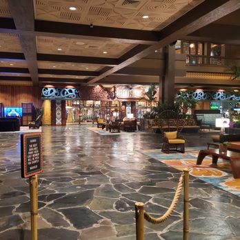 Walt Disney World® Resort - Polynesian Resort - Amusement Parks Near Me - Orlando, Florida