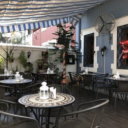 Vincent - Excelente lugar si quieres escaparte a tomar un desayuno, o un café a medio día o bien, un menú completo en semana laboral ¡Deben visitarlo!