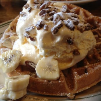 Cottage Cafe - Picadilly waffle - Breakfast & Brunch Near Me - Spokane Valley, Washington