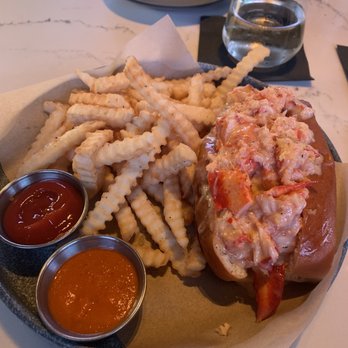 The Sporting Club - Lobster roll 2 - Bars Near Me - Boston, Massachusetts