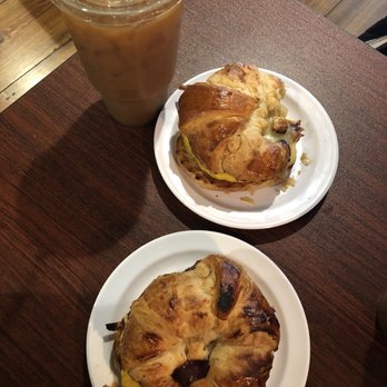 Bolton Bean - Coffee & Tea Near Me - Bolton, Massachusetts