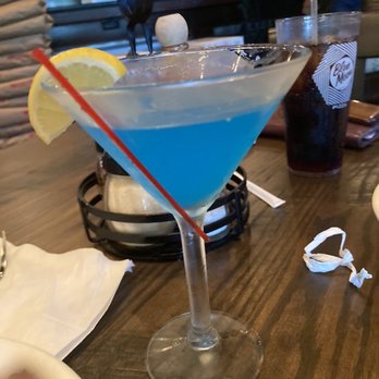 Blue Moon Pizza - The drink was strong .. thnx bartender - Pizza Near Me - Sandy Springs, Georgia Blue Moon Pizza - The drink was strong .. thnx bartender - Pizza Near Me - Sandy Springs, Georgia