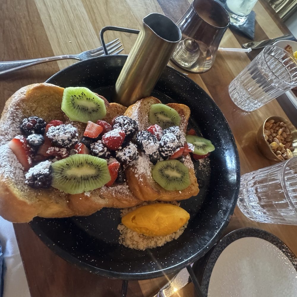 Pisco Peruvian Gastrobar - Crème brûlée French toast - Peruvian Near Me - Orlando, Florida Pisco Peruvian Gastrobar - Crème brûlée French toast - Peruvian Near Me - Orlando, Florida