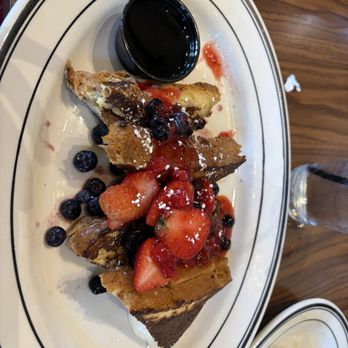 Mimi's Cafe - Pain perdu - Breakfast & Brunch Near Me - Fountain Valley, California Mimi's Cafe - Pain perdu - Breakfast & Brunch Near Me - Fountain Valley, California
