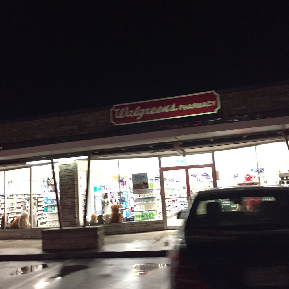 Walgreens Pharmacy - Walgreens of Westwood -- 683 High Street / Route 109, Westwood Storefront - Drugstores Near Me - Westwood, Massachusetts Walgreens Pharmacy - Walgreens of Westwood -- 683 High Street / Route 109, Westwood Storefront - Drugstores Near Me - Westwood, Massachusetts