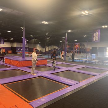 Altitude Trampoline Park - Bounce bounce - Trampoline Parks Near Me - Vista, California Altitude Trampoline Park - Bounce bounce - Trampoline Parks Near Me - Vista, California