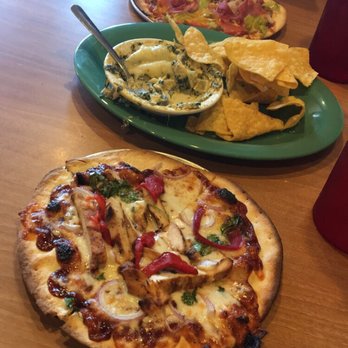 Huey P's Pizzeria - Pizza Near Me - Gretna, Louisiana