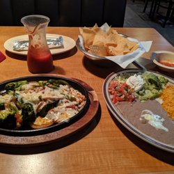 La Villa Mexican Restaurant - Veggie Fajita Plate (includes rice, beans and tortillas)