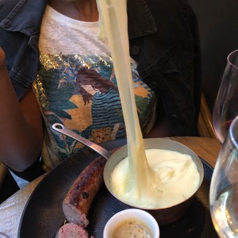 Le Trésor - Aligot: Potato puree and cheese - Auvergnat Near Me - Paris, 75 Le Trésor - Aligot: Potato puree and cheese - Auvergnat Near Me - Paris, 75