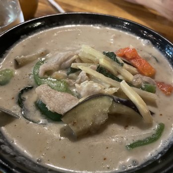 Bite a Bit - Green curry - Thai Near Me - Nashville, Tennessee