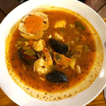 Captain Charlie's Original Reef Grill - Seafood Near Me - Juno Beach, Florida