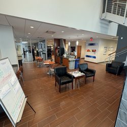 Kenny Ross Subaru - Waiting Area