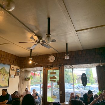 El Salvador Restaurant - Inside - Salvadoran Near Me - Provo, Utah