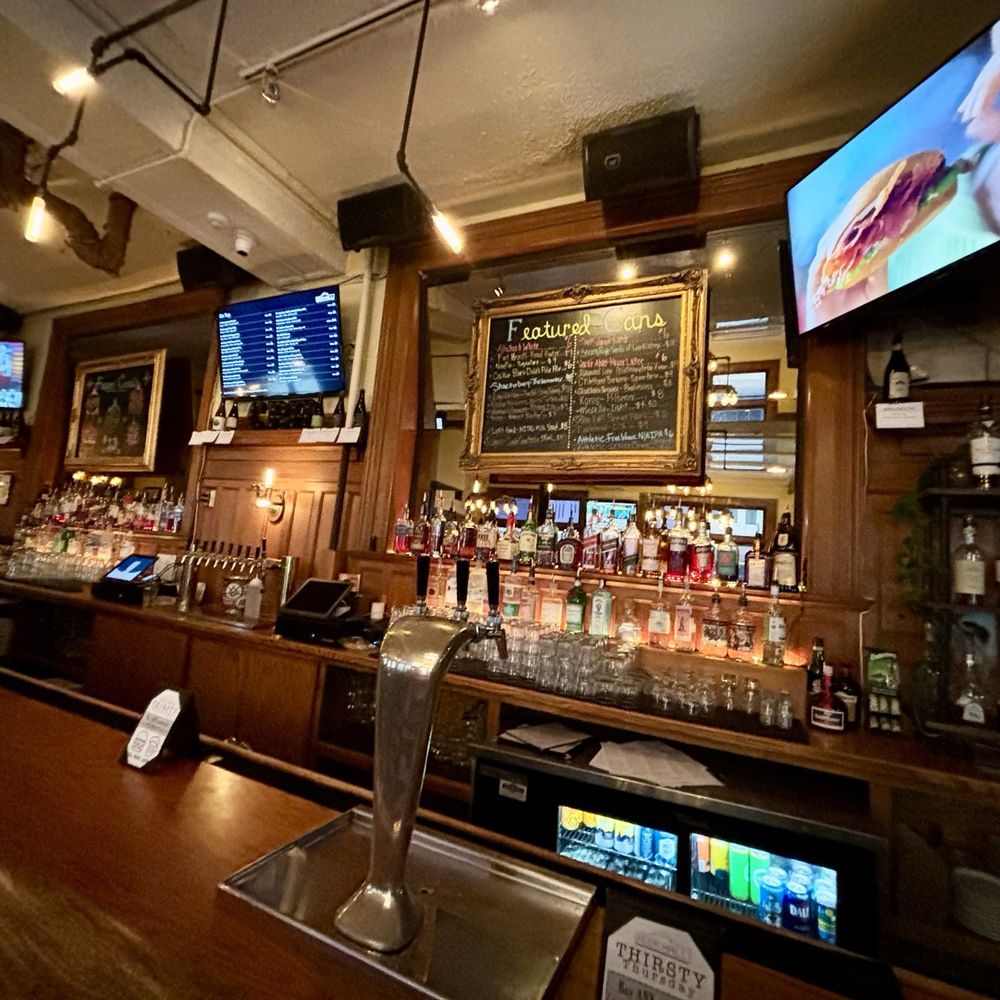The City Beer Hall - Back here after long hiatus.  And the women's NCAA BASKETBALL finals is in town. - Bars Near Me - Albany, New York