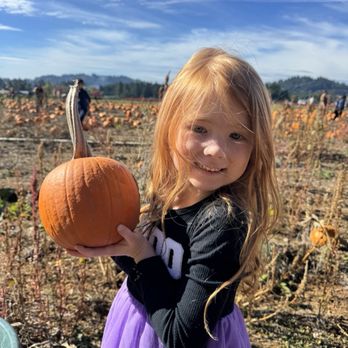 Bushue's Family Farm - Farmers Market Near Me - Boring, Oregon Bushue's Family Farm - Farmers Market Near Me - Boring, Oregon