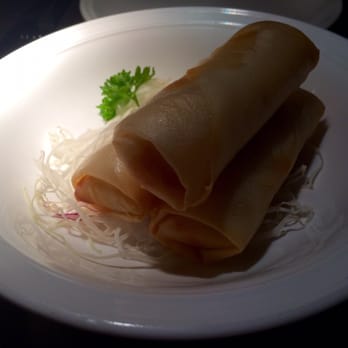 House of Zen - Vegetable Spring Rolls - Asian Fusion Near Me - Belfast, BFS