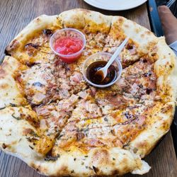 Escarabajo Scratch - Coltrane Pizza.  The best EVER!!!