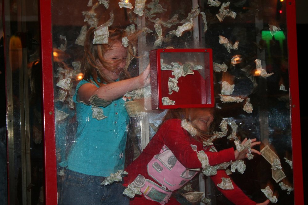 Social spots from Interskate 88