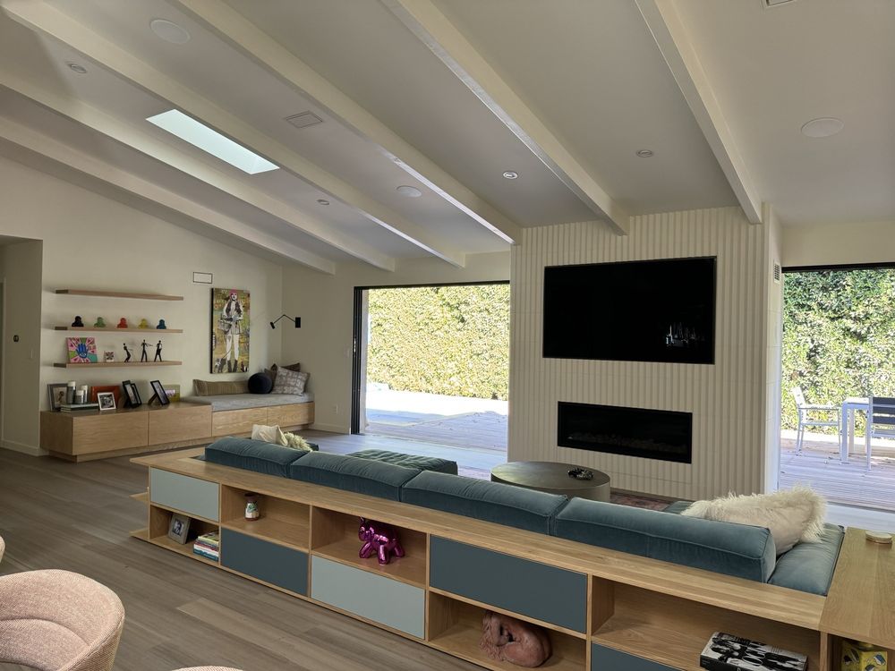 Slide of Green Oak Builders