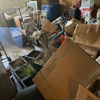 College Hunks Hauling Junk & Moving - Austin - Movers Near Me - Austin, Texas College Hunks Hauling Junk & Moving - Austin - Movers Near Me - Austin, Texas