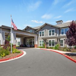 Oakmont of Silver Creek - Community front entrance