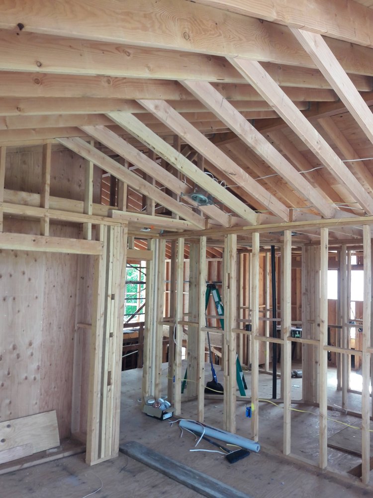 Slide of King Of The Hammer construction 