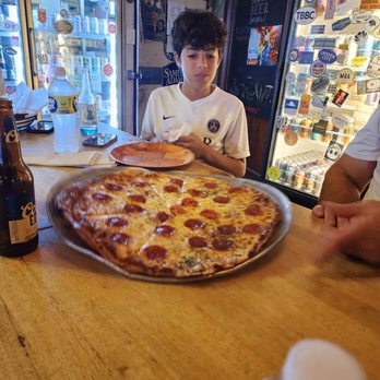 Riverside Market - Pepperoni Pizza - Sandwiches Near Me - Fort Lauderdale, Florida Riverside Market - Pepperoni Pizza - Sandwiches Near Me - Fort Lauderdale, Florida