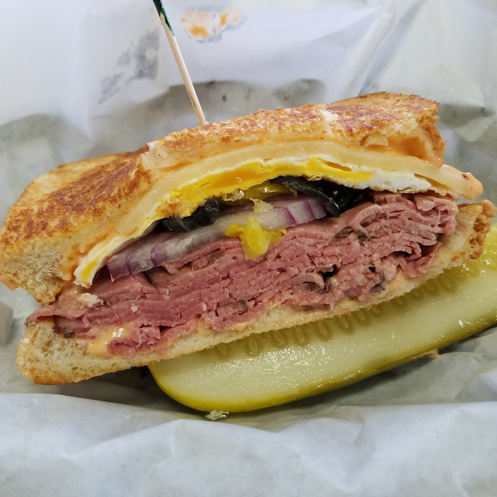 MAIZE N BLUE DELI 85 Photos & 143 Reviews Delis 1329 S University