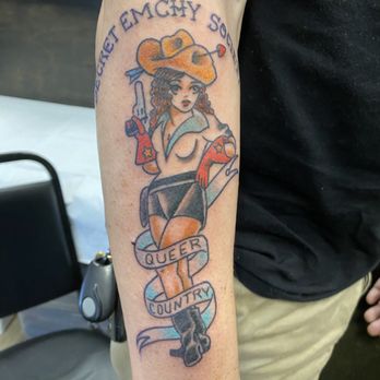 Sacred Rose Tattoo - Traditional Pin up by Karen - Tattoo Near Me - Berkeley, California