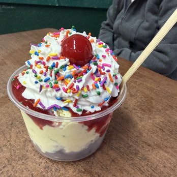 Mariposa Ice Cream - Brownie Sundae - Ice Cream & Frozen Yogurt Near Me - San Diego, California