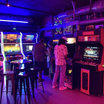 Glitch Bar - Bars Near Me - Fort Lauderdale, Florida