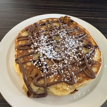 Le Peep - Breakfast & Brunch Near Me - Edison, New Jersey