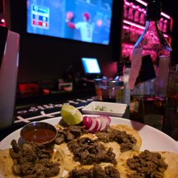 Hera Bar & Karaoke