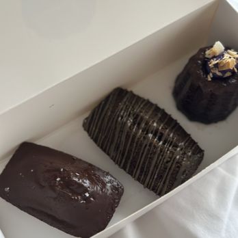 brown bag cookies - Desserts Near Me - Los Angeles, California brown bag cookies - Desserts Near Me - Los Angeles, California