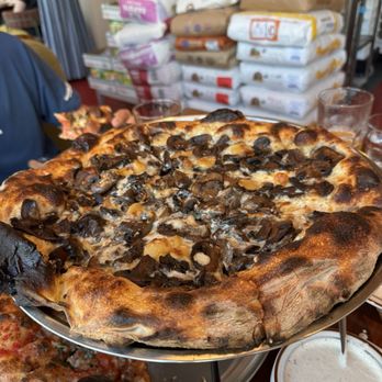 Folks Pizzeria - Culver City - Mushroom Pizza - Pizza Near Me - Culver City, California Folks Pizzeria - Culver City - Mushroom Pizza - Pizza Near Me - Culver City, California
