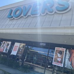 Lovers - Offer subject to change at any time. Offer valid 8/31/2025 - 10/04/2025 at store closing.