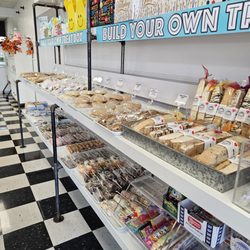 Sugar Bakery - Cookies, candy, deliciousness