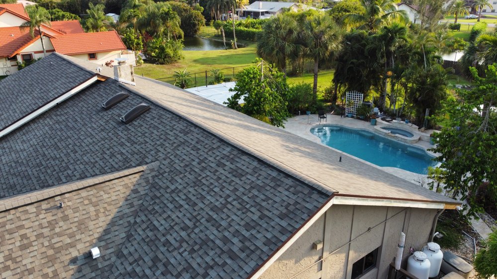 Slide of Sunbiz Roofing