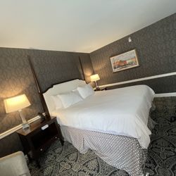 Governor Calvert House - Room