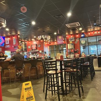Beth's Burger Bar - Interior - Burgers Near Me - Orlando, Florida