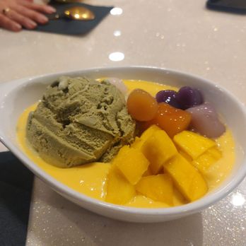 520 Dessert - Desserts Near Me - Flushing, New York