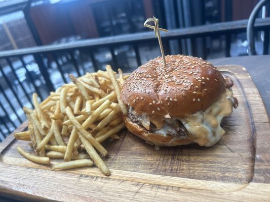 Jasper's Backyard by null