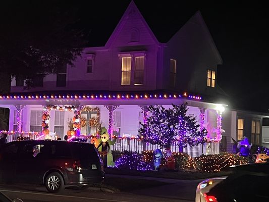 THE LIGHTS ON JEATER BEND - Updated November 2024 - 84 Photos - Jeater