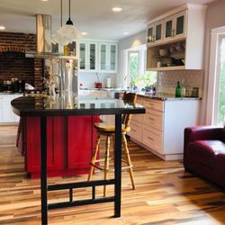 Long's Pest Control - The very kitchen, post rat visit