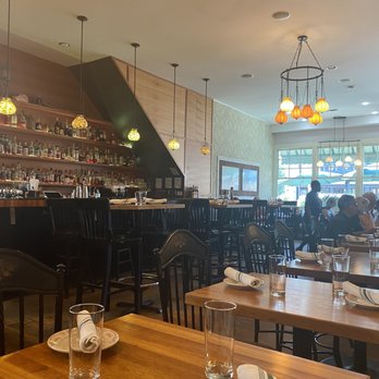 Big Jones - Nice decor - Southern Near Me - Chicago, Illinois