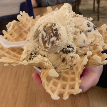 The Saco Scoop - Grahamtastic in a waffle bowl - Ice Cream & Frozen Yogurt Near Me - Saco, Maine