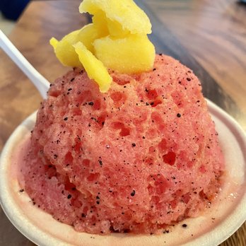 Wailua Shave Ice - Dragon Blood:. Dragon Fruit, pineapple Juice, Honey & Fruit - Shaved Ice Near Me - Kapaa, Hawaii