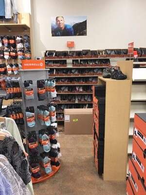 Merrell by null