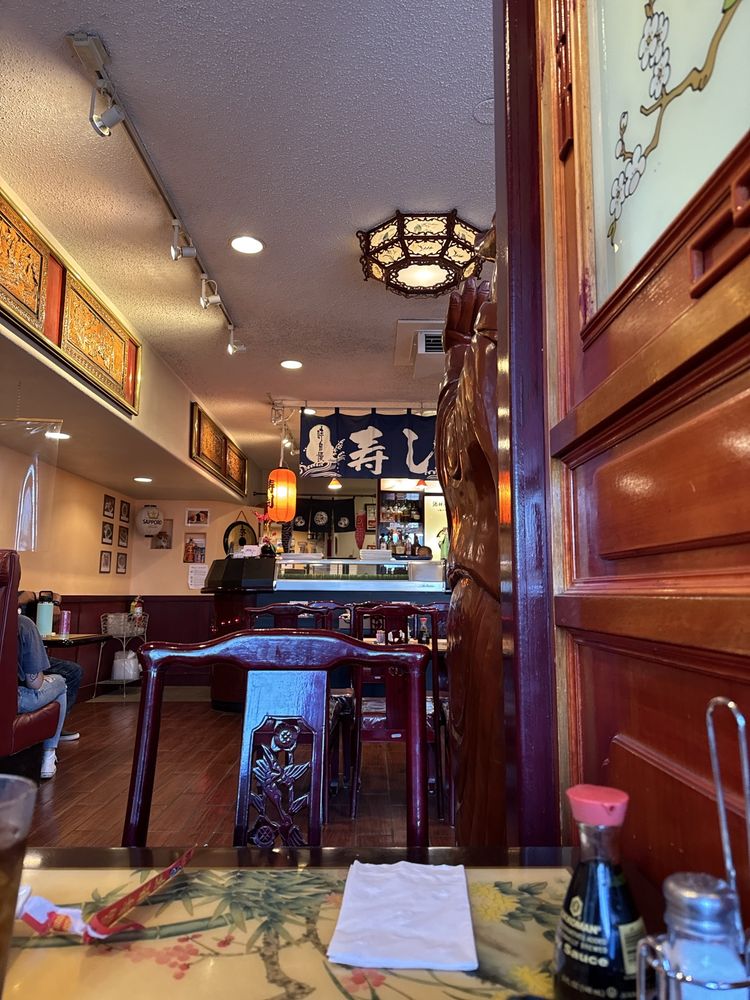 Food from Hunan Chinese Restaurant