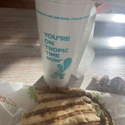 Chicken pesto flatbread and ACAI BERRY BOOST-